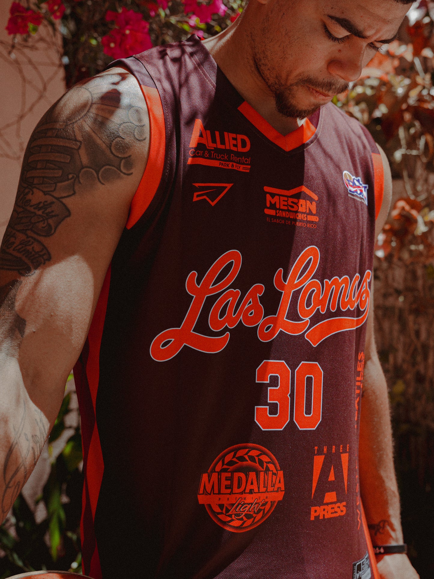 Lomas Jersey